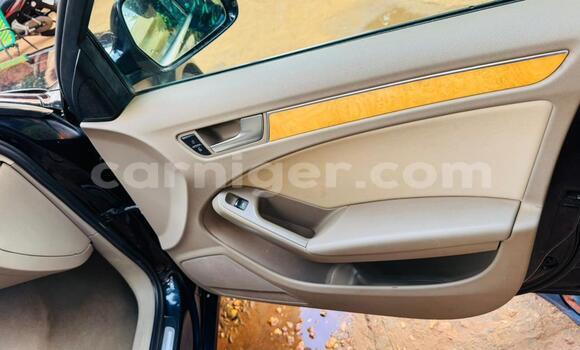 Sayi Na hannu Audi A4 Black Mota in Niamey a Niamey Sayi Na hannu Audi A4 Black Mota in Niamey a Niamey