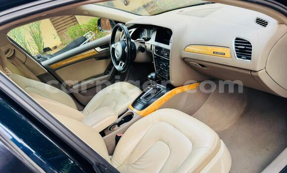Sayi Na hannu Audi A4 Black Mota in Niamey a Niamey Sayi Na hannu Audi A4 Black Mota in Niamey a Niamey