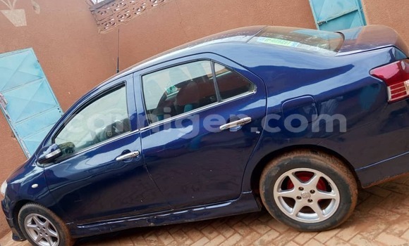 Buy Used Toyota Yaris Blue Car in Niamey in Niamey Buy Used Toyota Yaris Blue Car in Niamey in Niamey