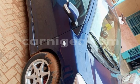 Buy Used Toyota Yaris Blue Car in Niamey in Niamey Buy Used Toyota Yaris Blue Car in Niamey in Niamey