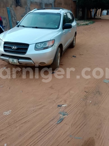 Big with watermark hyundai santa fe niamey niamey 8597