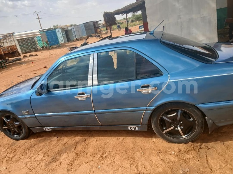 Big with watermark mercedes benz c class niamey niamey 8598