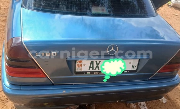Buy Used Mercedes‒Benz C–Class Blue Car in Niamey in Niamey Buy Used Mercedes‒Benz C–Class Blue Car in Niamey in Niamey