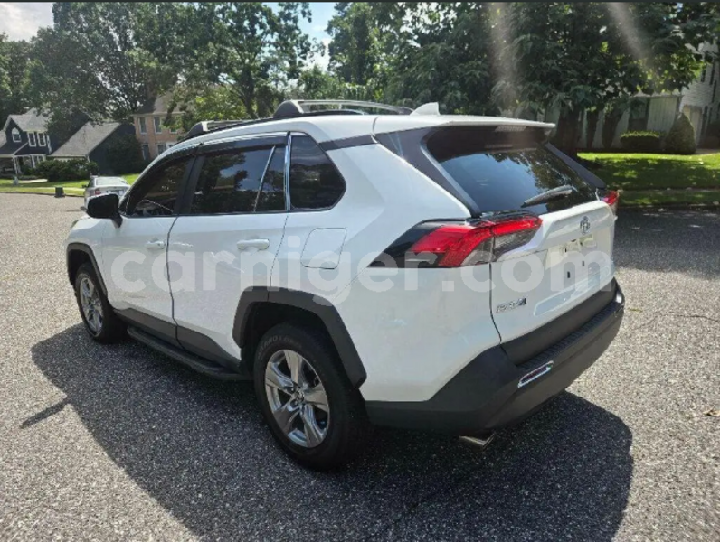 Big with watermark toyota rav4 tillabery ayorou 8602