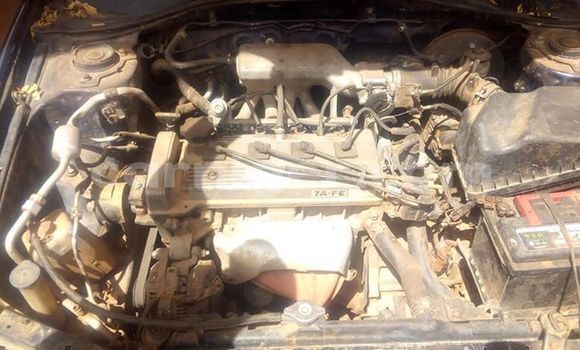 Sayi Na hannu Toyota Avensis Blue Mota in Niamey a Niamey Sayi Na hannu Toyota Avensis Blue Mota in Niamey a Niamey